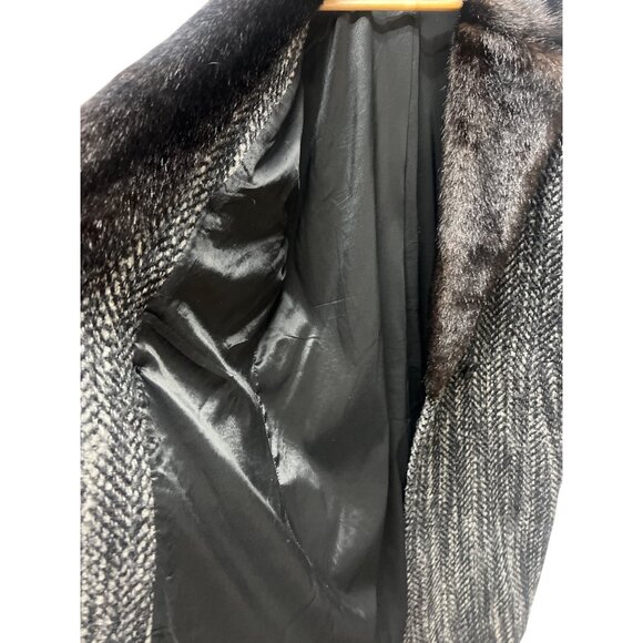 H&M Wool Blend Faux Fur Collar Tweed Overcoat - Picture 10 of 10